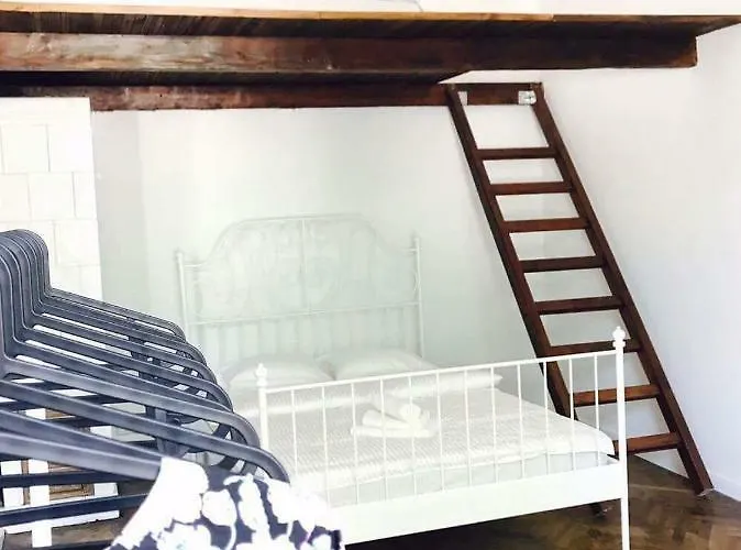 Przestrzenny W Centrum Krakowa. 크라쿠프